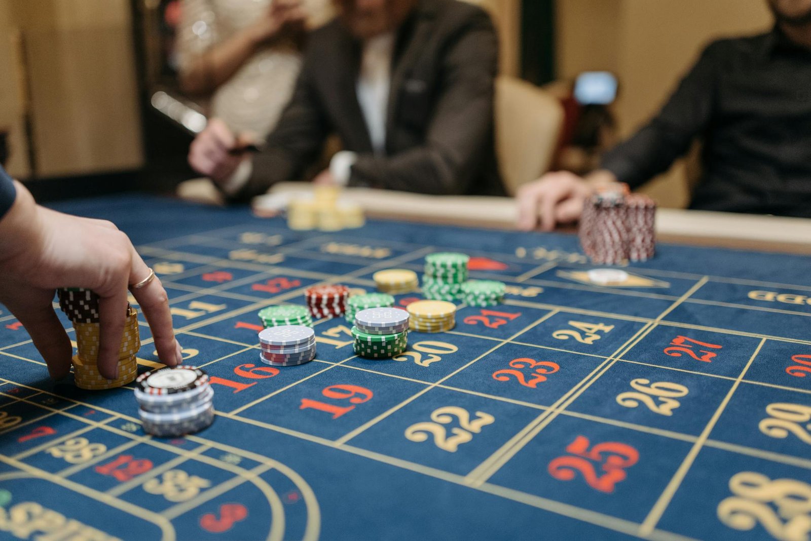Hellspin Casino Review: Best Fast Cashout No Deposit Bonus